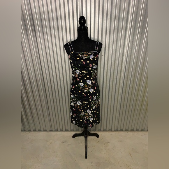 Tyler Boe Dresses & Skirts - Women’s Tyler Boe Cotton Spandex Black Blue Floral Midi Dress Size 4